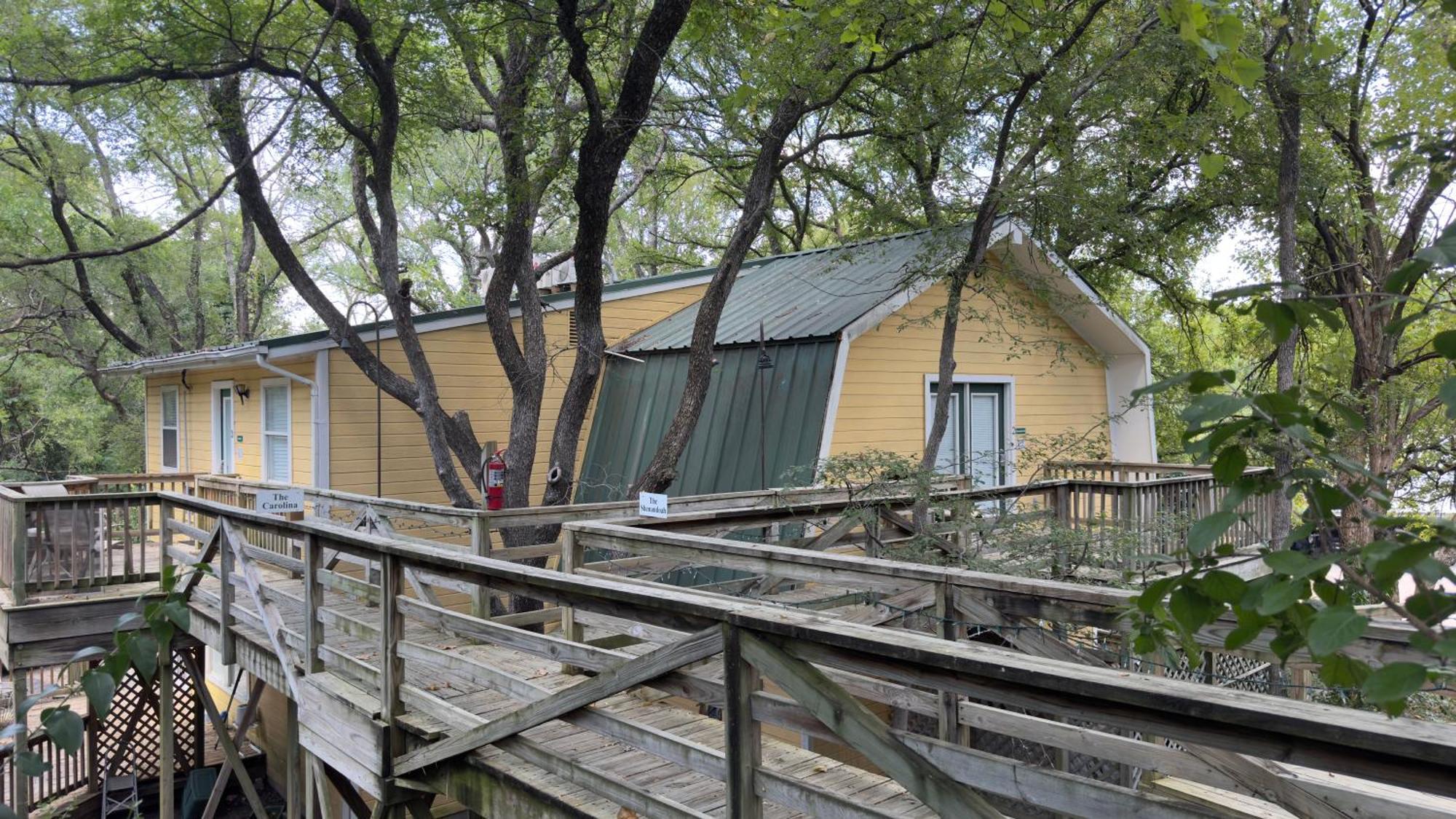 Bed And Breakfast On White Rock Creek 웨이코 외부 사진
