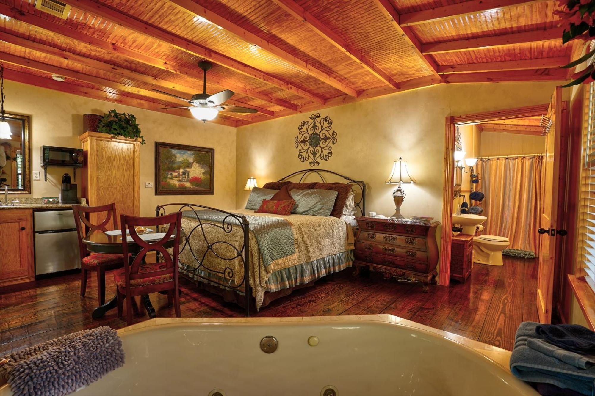 Bed And Breakfast On White Rock Creek 웨이코 외부 사진